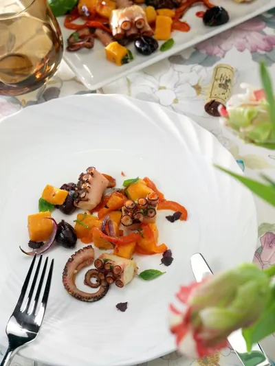 Осьминог с бататом