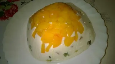 Творожный десерт с фруктами