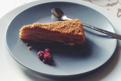 Торт «Медовик» без яиц