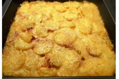 Картофель, запеченный с сыром