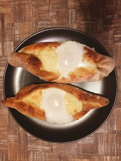 Аджарское хачапури с сулугуни