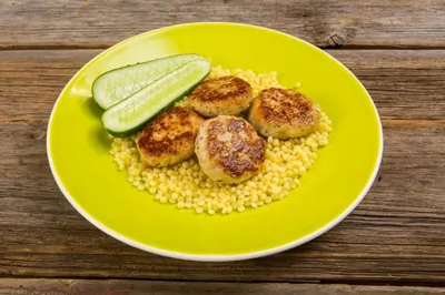 Нежные куриные котлеты с птитимом