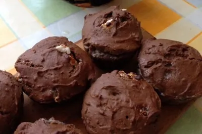 Шоколадные маффины из гречневой муки с бананами