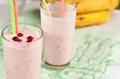 Клубничный коктейль