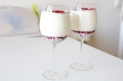 Сметанное желе с гранатом