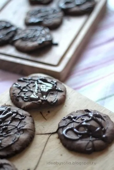 Прекрасное шоколадное печенье