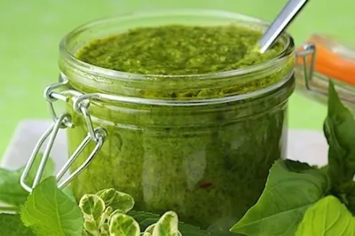 Аргентинский соус чимичурри (chimichurri)
