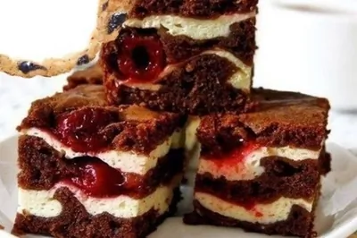 Творожно-ягодная запеканка