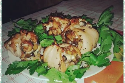 Рулетики из куриной грудки, грибов и адыгейского сыра