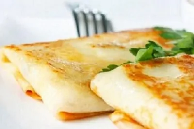 Блинчики (пельмени) с начинкой из куриного мяса