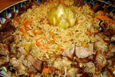 Узбекский плов с бараниной и барбарисом