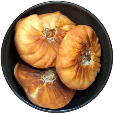 Пирожки с курятиной и грибами