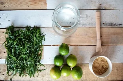 Тархун с лаймом