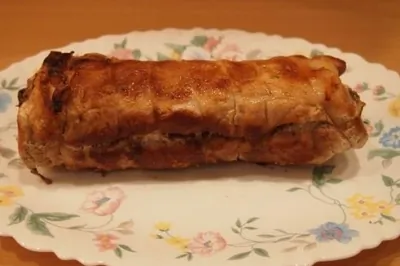 Фаршированный мясной рулет