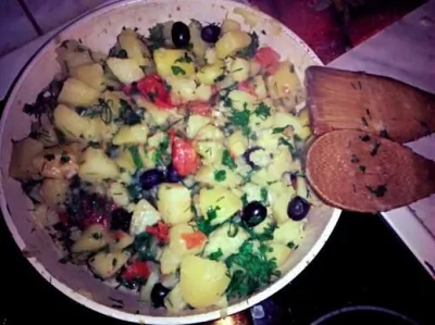 Тушеная картошка по гречески