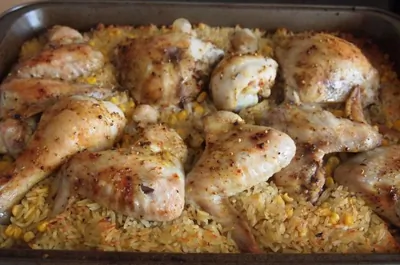 Ленивый тушеный рис с кукурузой