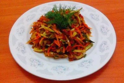 Восточный салат