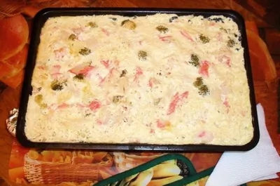 Куриная грудка с брокколи под сырным соусом