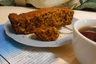 Морковный пирог с орехами