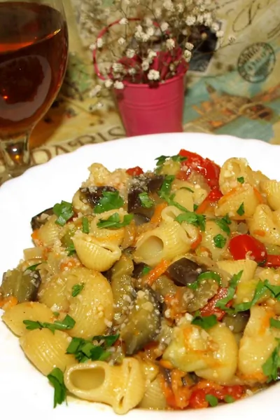 Пипе ригате с овощами