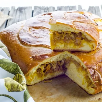 Дрожжевое тесто со сливочным маслом