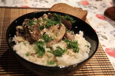 Медвежатина с грибами