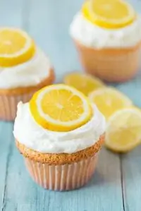 Лимонные капкейки