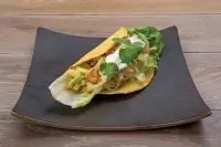 Такос с нутом и авокадо