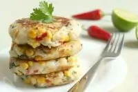 Котлеты из картофеля с кукурузой по тайски