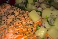 Запеченная семга с ананасовой сальсой