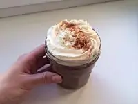 Овсяная каша аля горячий шоколад со взбитыми сливками