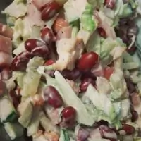 Салат с курицей и балыком