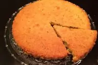 Лимонный пирог с фисташками на скорую руку