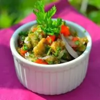 Салат с баклажанами и сладким перцем