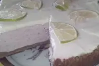 Фруктово-ягодный пирог с творогом