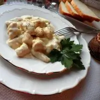 Фрикасе из курицы с мускатным орехом