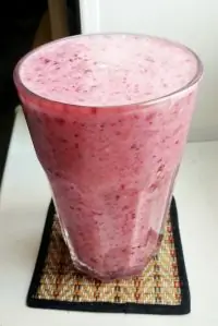 Бруснично-апельсиновый смузи