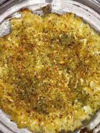 Вегетарианские макароны с сырным соусом