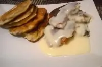 Оладьи на кефире с изюмом