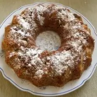 Кекс с абрикосами и орехами