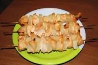 Куриные шашлычки с ананасами в духовке