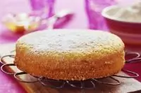 Манник с йогуртом и молочным шоколадом