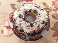 Нарезной вишневый пирог