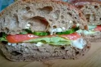 Теплая сливочная чиабатта с красной рыбой