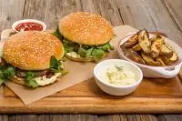 Бургер «Три сыра»