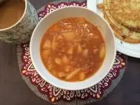 Быстрый соус из персиков к блинам