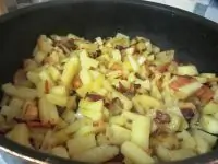 Жаренный картофель с шампиньонами