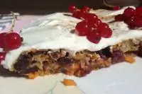 Морковный пирог с творожным кремом