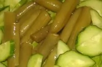 «Быстрая» маринованная стручковая фасоль