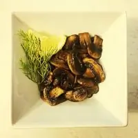 Холодная закуска из грибов с лимонами